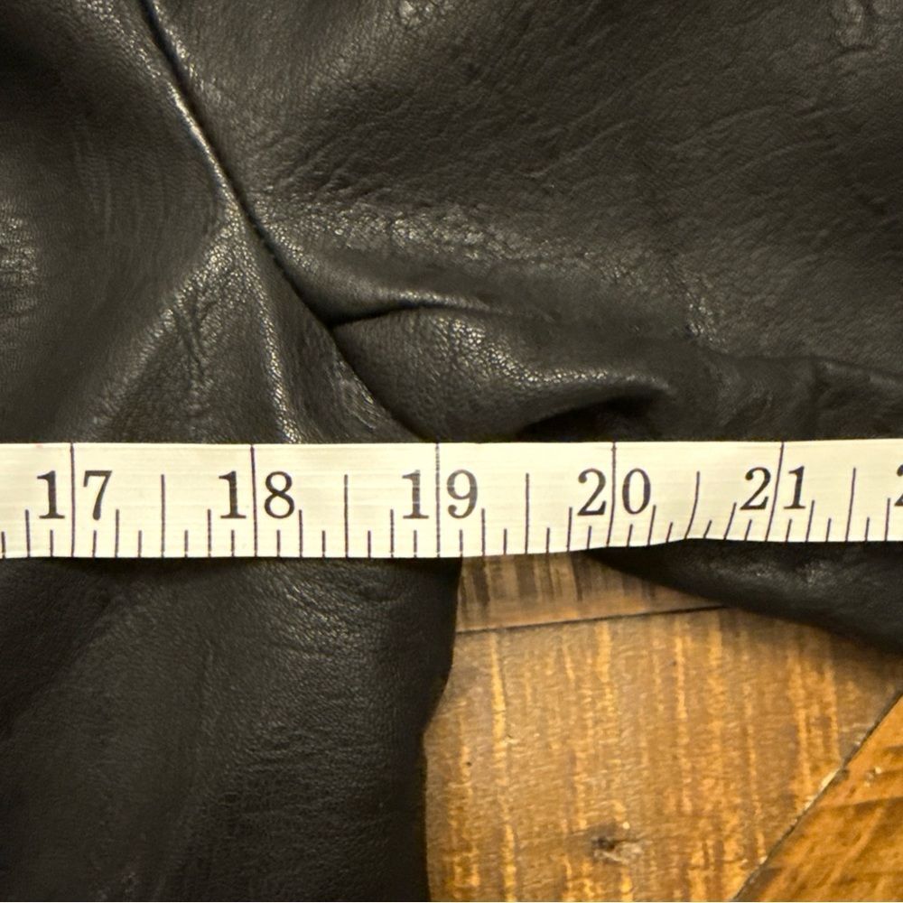 Alfani Women’s Size Small Black Faux Leather Jacket Classic Moto Style - Picture 4 of 7